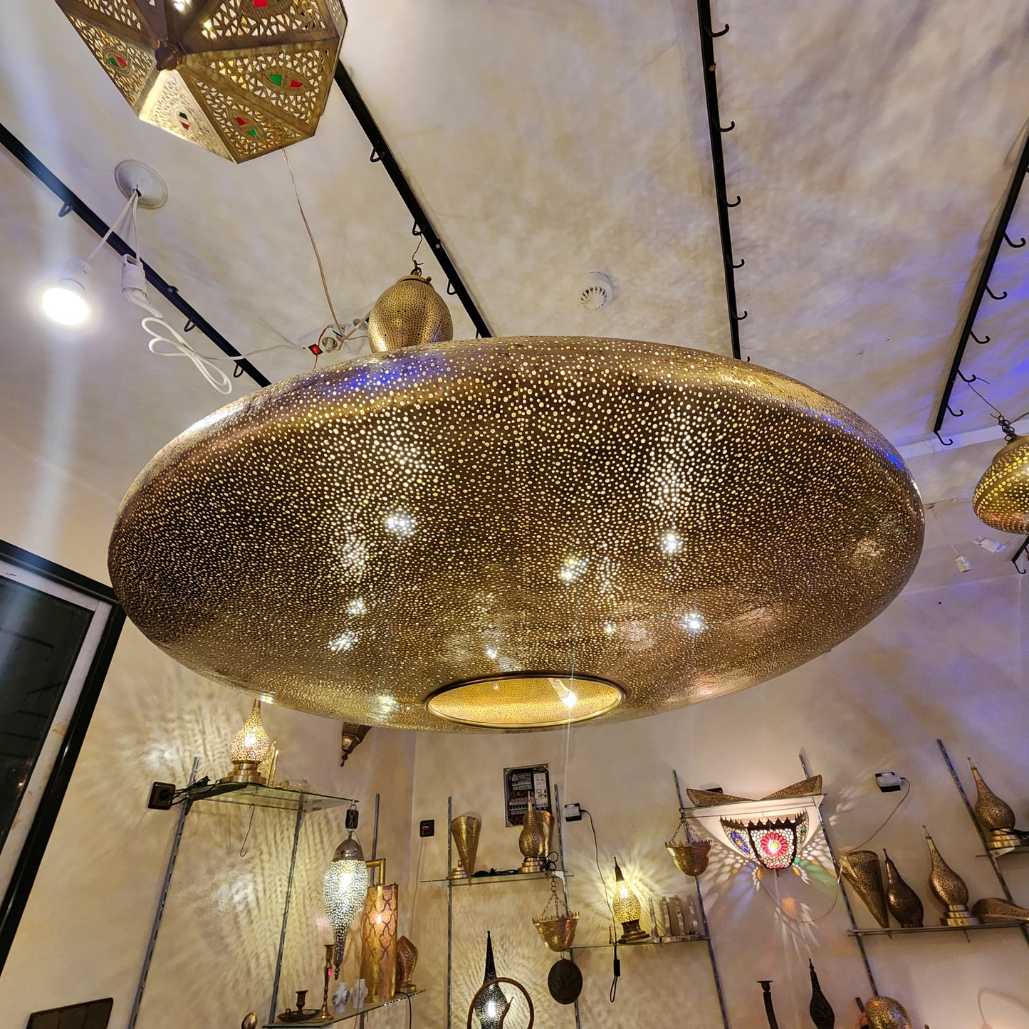 Large pendant lamp, chandelier, Moroccan lamp - Golden Glory Limited